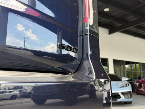Used 2022 Cadillac Escalade Sport w/ LPO, ONYX Package RWD image 10