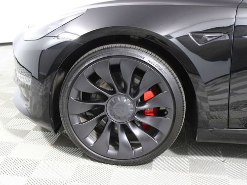 Used 2023 Tesla Model 3 Performance image 22