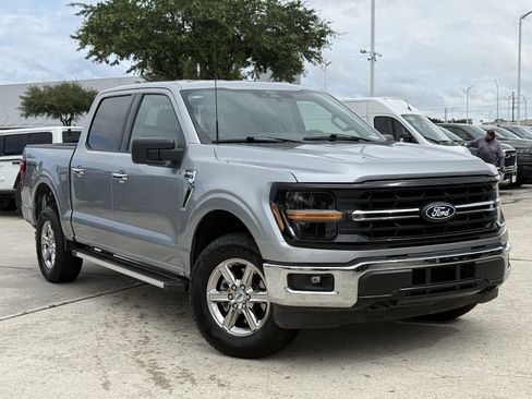 Used 2025 Ford F150 XLT w/ Equipment Group 301A Standard AWD/4WD image 2