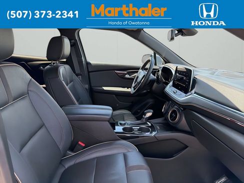 Used 2023 Chevrolet Blazer Premier AWD/4WD image 19