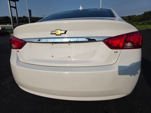 Used 2020 Chevrolet Impala LT w/ LT Convenience Package FWD image 3