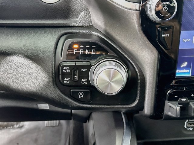 Used 2023 RAM 1500 Laramie AWD/4WD image 21