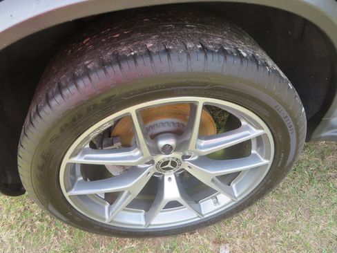 Used 2021 Mercedes-Benz GLC 300 w/ AMG Line image 24