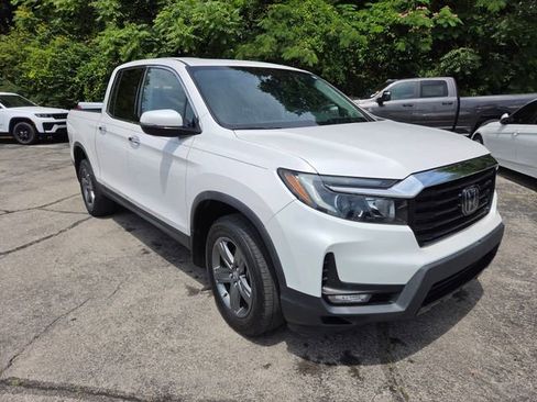 Used 2023 Honda Ridgeline RTL-E image 3