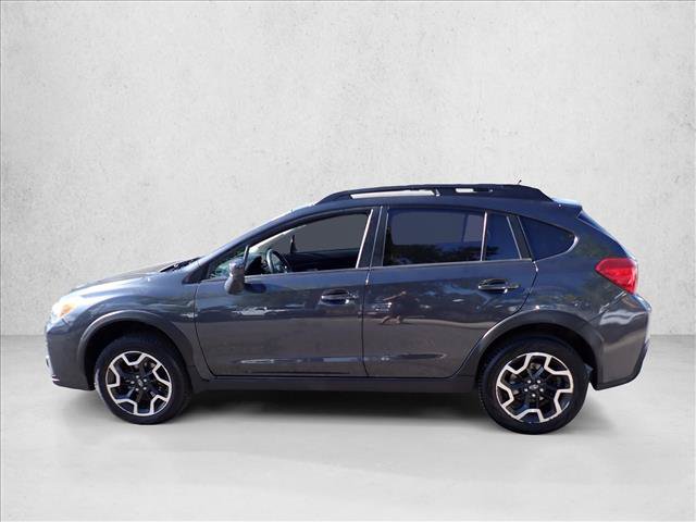 Used 2017 Subaru Crosstrek 2.0i Premium w/ Popular Package #2 AWD/4WD image 2