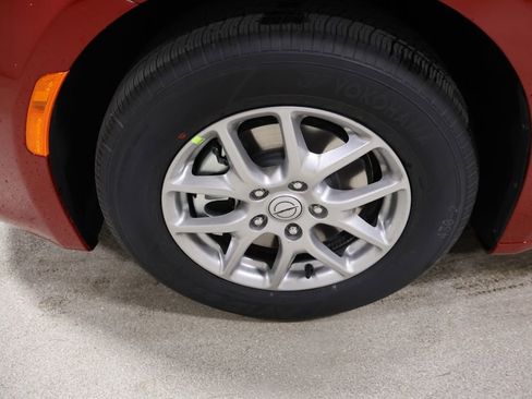 New 2026 Chrysler Voyager LX image 7