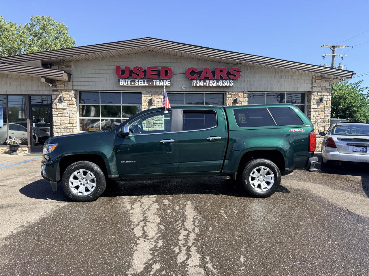 Used 2016 Chevrolet Colorado LT w/ Luxury Package, Chrome AWD/4WD image 4