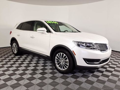 Used 2016 Lincoln MKX Select w/ Select Plus Package image 3