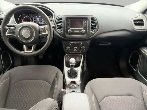 Used 2017 Jeep Compass Sport FWD image 10