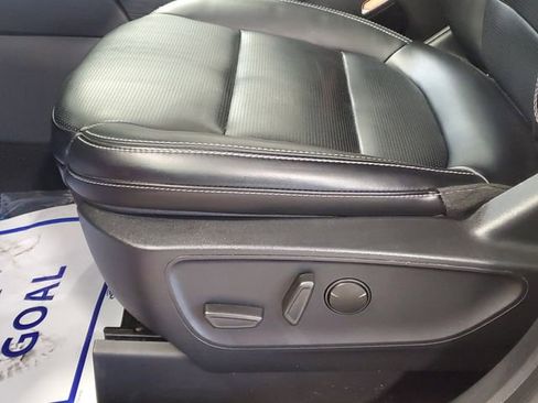 Used 2024 Ford Escape Platinum image 13