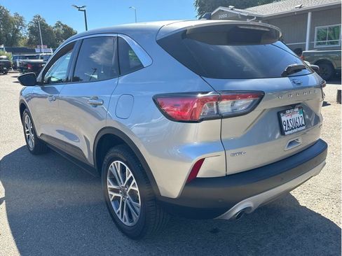 Used 2022 Ford Escape SEL AWD/4WD image 5