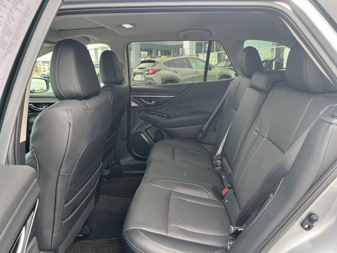 Used 2025 Subaru Outback Limited image 26
