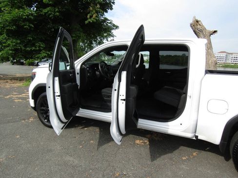 Used 2024 GMC Sierra 1500 Pro w/ Graphite Edition AWD/4WD image 22