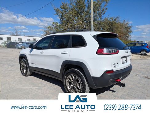 Used 2020 Jeep Cherokee Trailhawk image 5