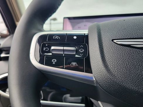 Used 2026 Genesis GV70 2.5T image 25