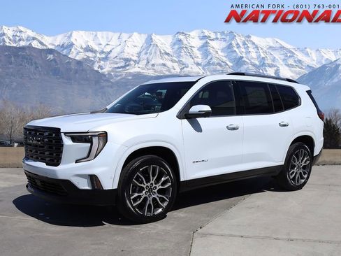 New 2026 GMC Acadia Denali Ultimate AWD/4WD image 1