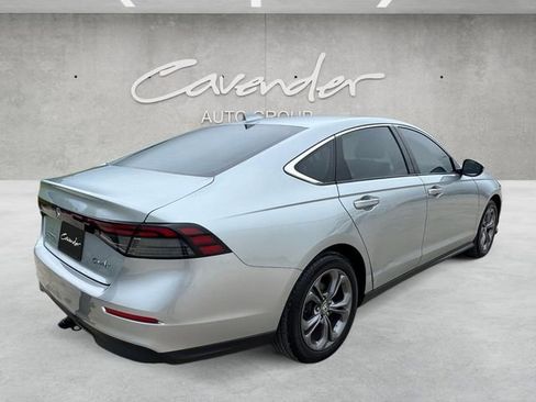 Used 2024 Honda Accord EX image 16