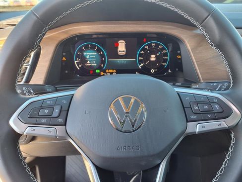 New 2026 Volkswagen Atlas SE image 26