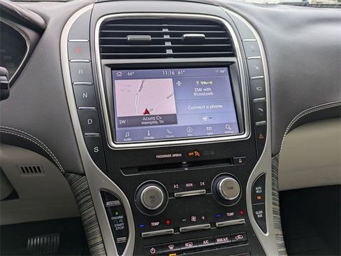 Used 2019 Lincoln Nautilus Black Label image 19