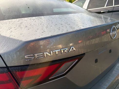 Used 2024 Nissan Sentra S image 15