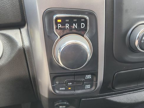 Used 2024 RAM 1500 Classic SLT AWD/4WD image 20