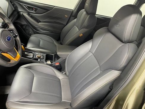 Used 2025 Subaru Forester Wilderness AWD/4WD image 12