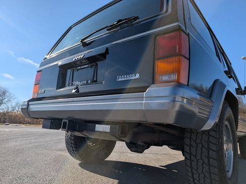 Used 1993 Jeep Cherokee Country image 43