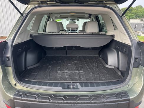 Used 2019 Subaru Forester Premium w/ All-Weather Package AWD/4WD image 19