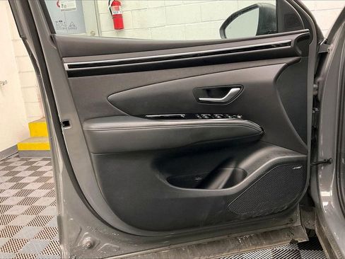 Certified 2023 Hyundai Santa Cruz Limited image 18