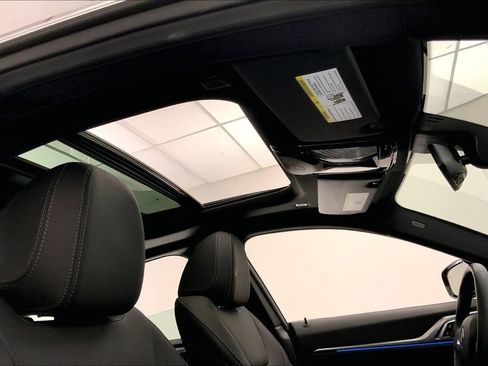 Used 2023 BMW i4 eDrive35 w/ Premium Package RWD image 25