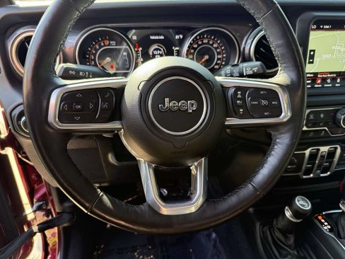 Used 2021 Jeep Wrangler Unlimited Sahara AWD/4WD image 20