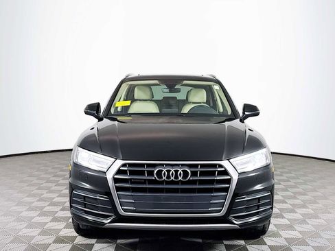 Used 2019 Audi Q5 2.0T Premium w/ Convenience Package image 2