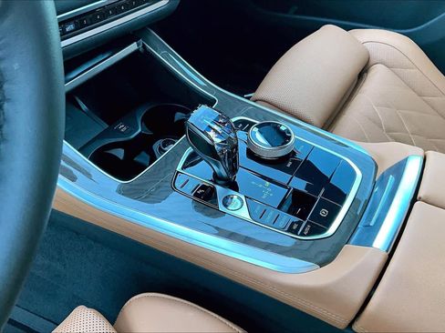 Certified 2023 BMW X5 xDrive40i w/ Executive Package image 16