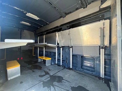 Used 2019 Ford Transit 250 148 High Roof Extended RWD image 5