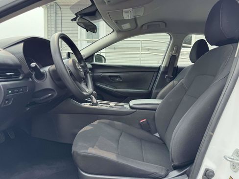 Used 2024 Nissan Sentra S FWD image 12