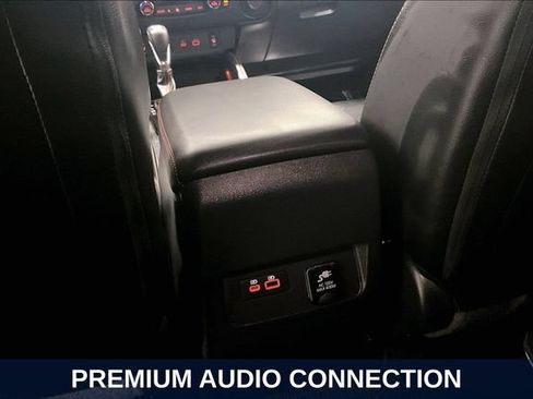 Used 2023 Nissan Frontier PRO-4X AWD/4WD image 15
