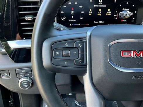 Used 2026 GMC Sierra 1500 SLT AWD/4WD image 14