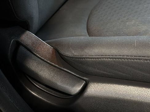Used 2014 Hyundai Accent SE FWD image 12