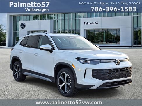 New 2026 Volkswagen Tiguan SE image 1