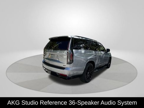 Used 2024 Cadillac Escalade Sport Platinum w/ LPO, ONYX Package AWD/4WD image 7