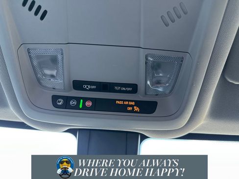 Used 2024 Chevrolet Equinox LT w/ Driver Convenience Package image 17