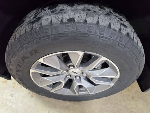 Used 2022 Chevrolet Silverado 1500 RST AWD/4WD image 12