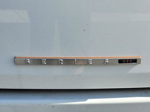 New 2023 Jeep Grand Wagoneer Series III AWD/4WD image 25