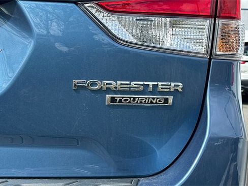 Used 2022 Subaru Forester Touring w/ Popular Package #2 image 5