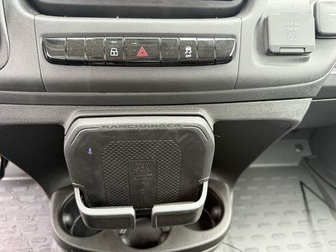 New 2025 RAM ProMaster 3500 w/ Quick Order Package 22G SLT image 25