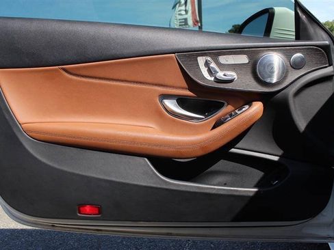 Used 2019 Mercedes-Benz C 300 4MATIC Coupe image 12