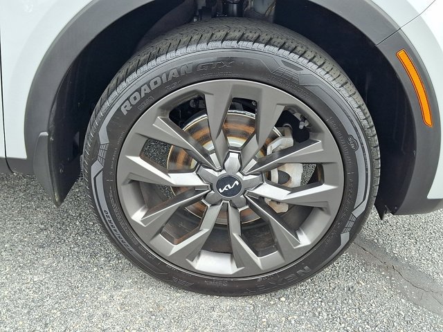 Used 2022 Kia Sorento AWD image 9