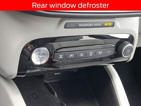 Used 2023 Ford Escape Platinum w/ Premium Technology Package image 15