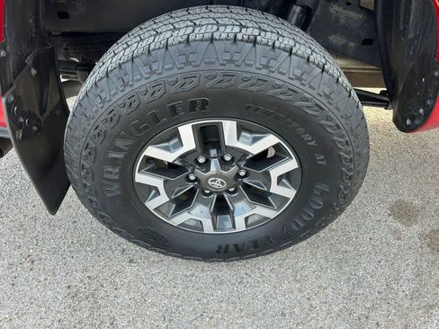 Used 2022 Toyota Tacoma SR AWD/4WD image 23