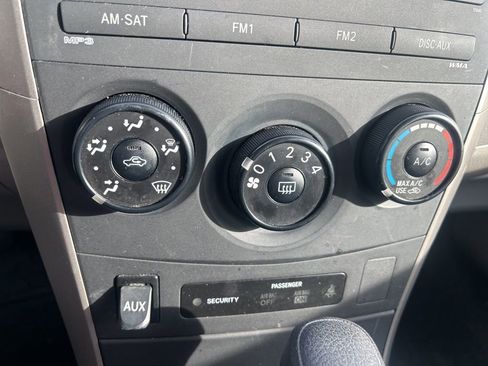 Used 2009 Toyota Corolla LE image 26